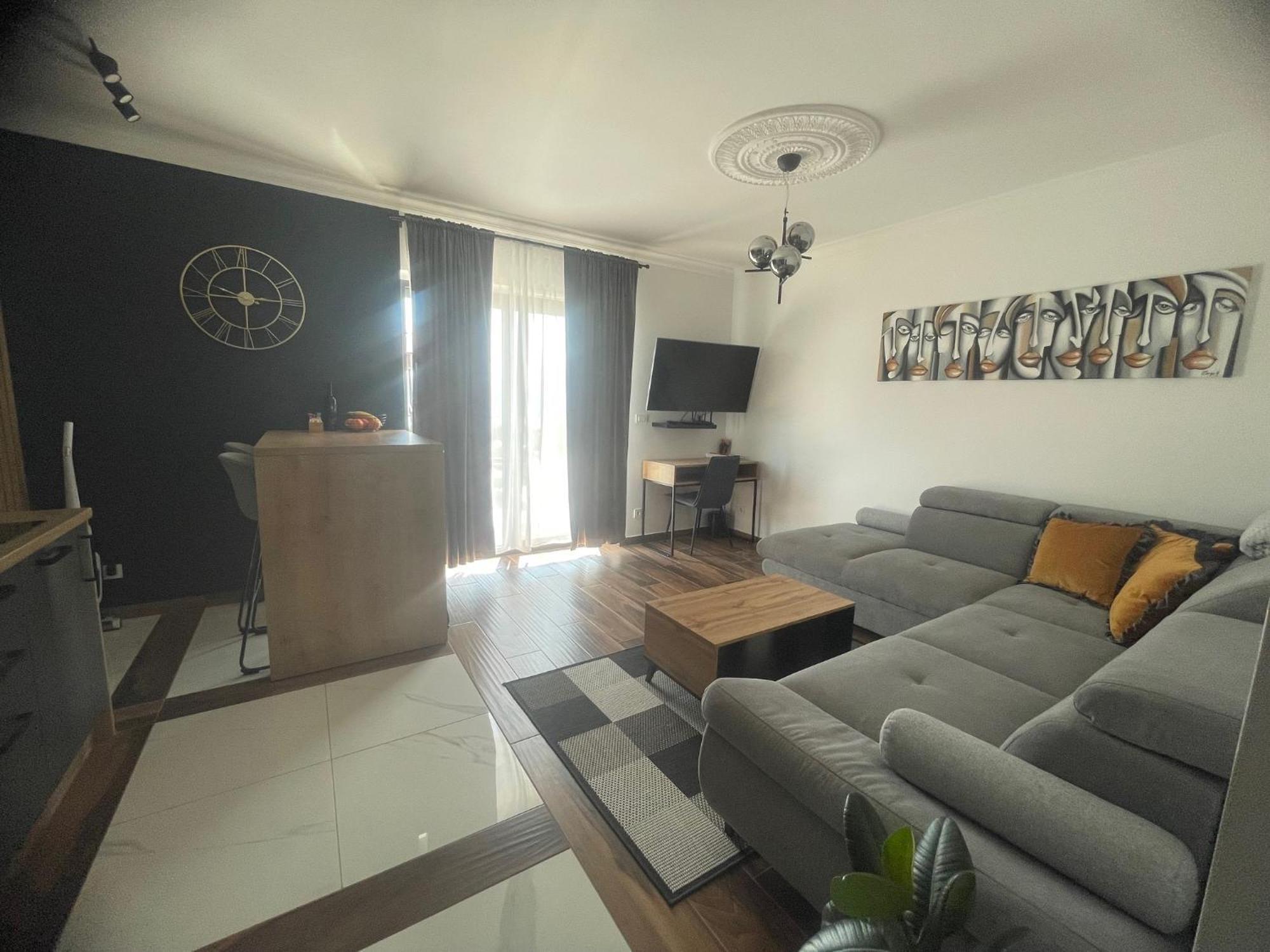 Apartments Alba Chiara Кастав Екстериор снимка